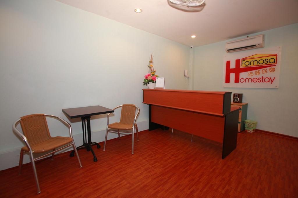 Famosa Homestay Malacca エクステリア 写真